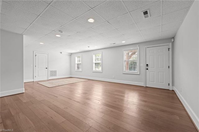 2801 Swan Lake Drive, High Point, NC 27262