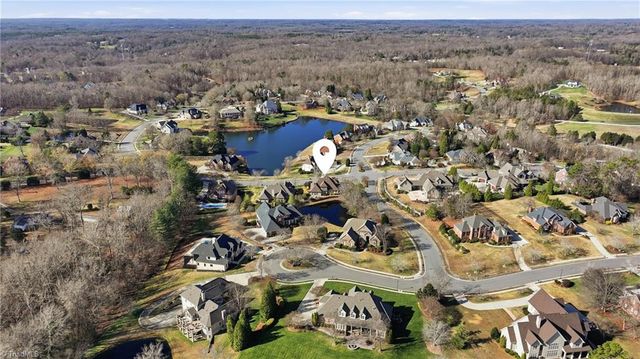 2801 Swan Lake Drive, High Point, NC 27262
