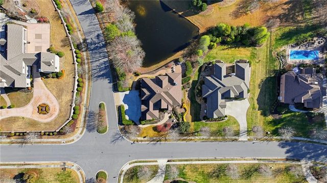 2801 Swan Lake Drive, High Point, NC 27262