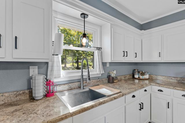 1500 Redwood Drive, West Columbia, SC 29169