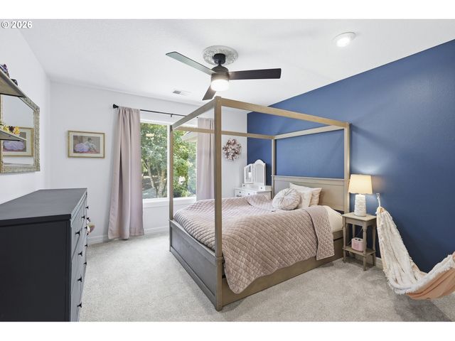 26500 Sw PETES MOUNTAIN Rd, West Linn, OR 97068