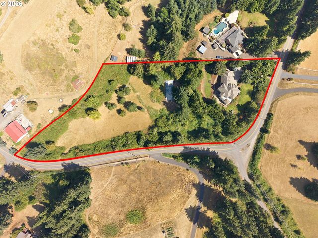 26500 Sw PETES MOUNTAIN Rd, West Linn, OR 97068