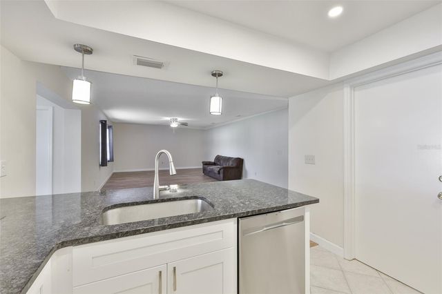 2035 HEATHFIELD CIRCLE 256, Sun City Center, FL 33573