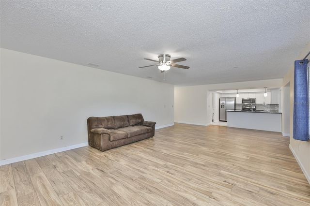 2035 HEATHFIELD CIRCLE 256, Sun City Center, FL 33573