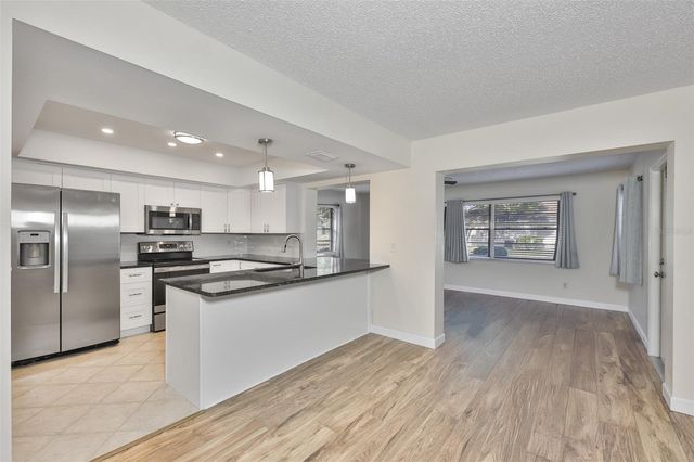 2035 HEATHFIELD CIRCLE 256, Sun City Center, FL 33573