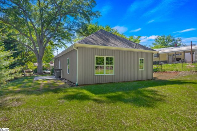 219 Maplecroft Street, Liberty, SC 29657