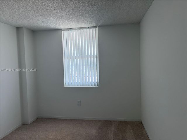 915 NW 1st Ave H2208, Miami, FL 33136