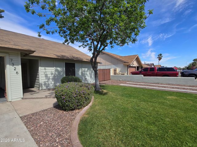 7326 W Maryland Avenue W, Glendale, AZ 85303