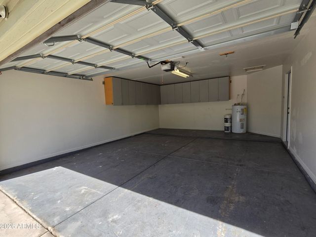 7326 W Maryland Avenue W, Glendale, AZ 85303