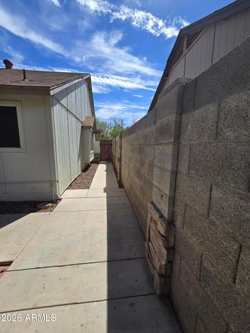 7326 W Maryland Avenue W, Glendale, AZ 85303