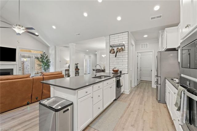 1557 Oakbluffs Drive, Colfax, NC 27235