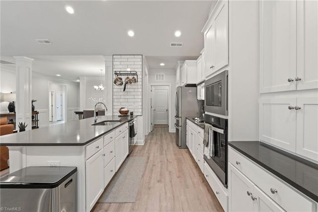 1557 Oakbluffs Drive, Colfax, NC 27235