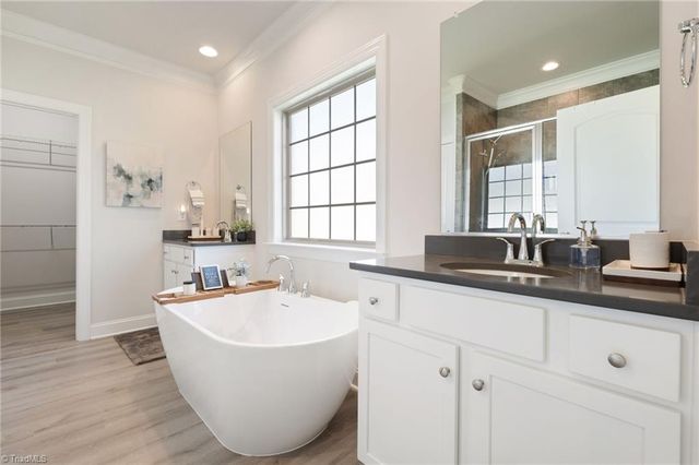 1557 Oakbluffs Drive, Colfax, NC 27235