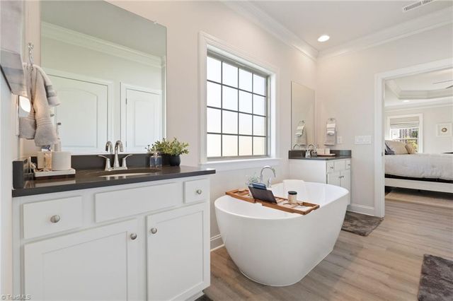 1557 Oakbluffs Drive, Colfax, NC 27235