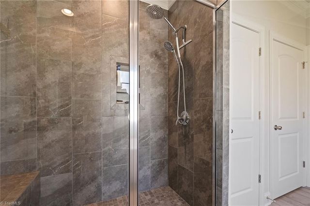 1557 Oakbluffs Drive, Colfax, NC 27235