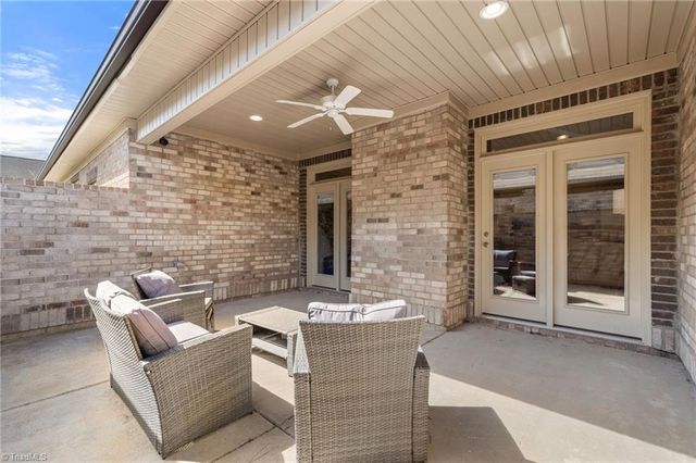 1557 Oakbluffs Drive, Colfax, NC 27235