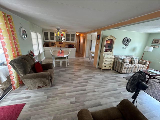 7490 46TH AVENUE N 314, St Petersburg, FL 33709