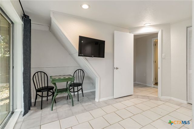 1359 Glenn Drive, Canyon Lake, TX 78133