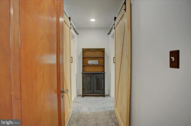 307 W KING ST, Shippensburg, PA 17257