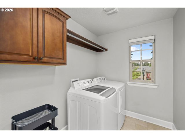 29374 Sw BROWN Rd, Wilsonville, OR 97070