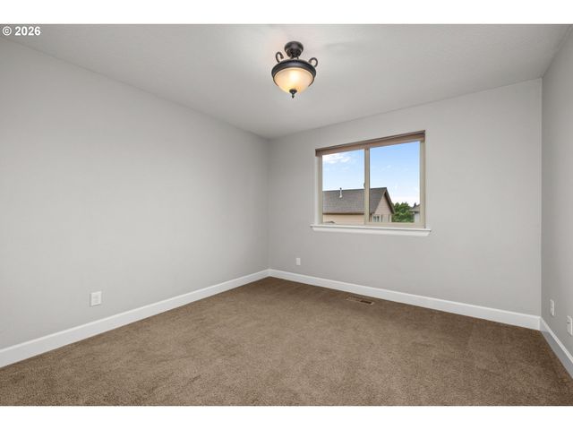 29374 Sw BROWN Rd, Wilsonville, OR 97070