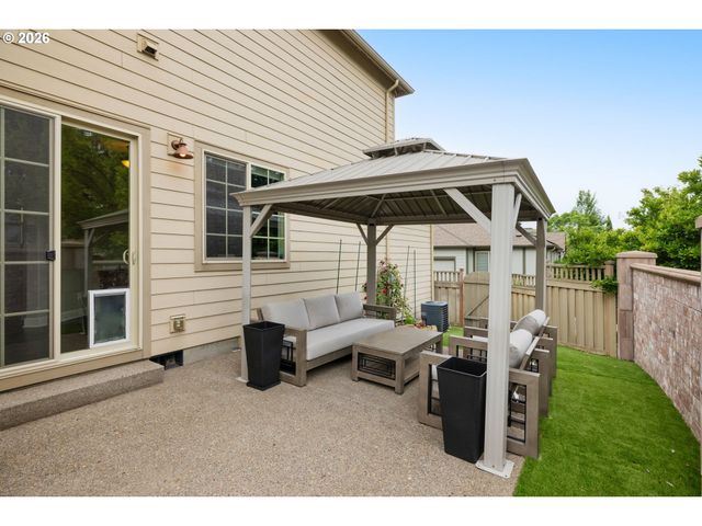29374 Sw BROWN Rd, Wilsonville, OR 97070