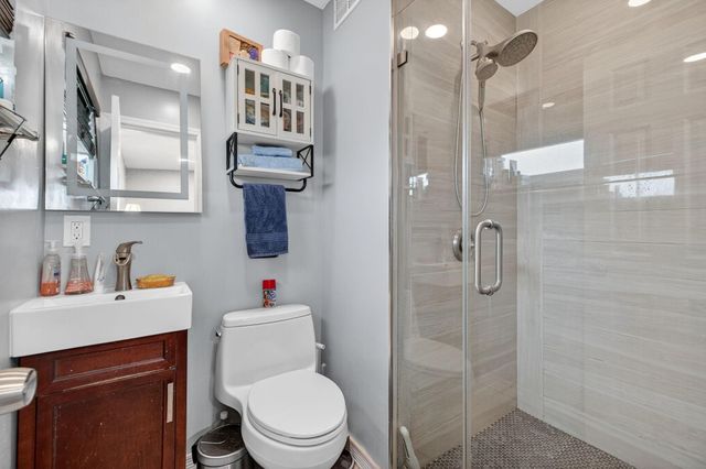 300 SW 25th Ave, Fort Lauderdale, FL 33312