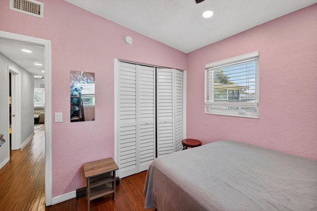 300 SW 25th Ave, Fort Lauderdale, FL 33312