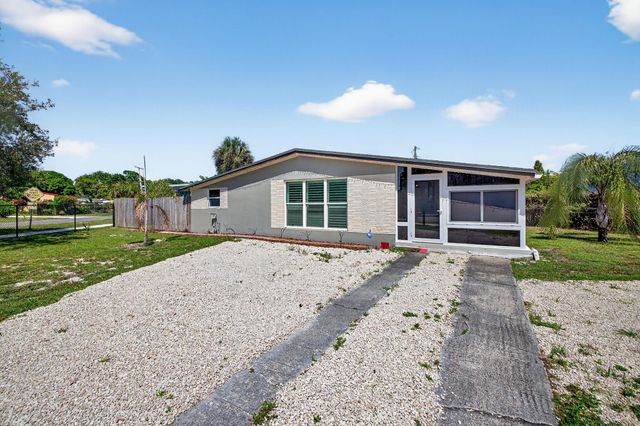 300 SW 25th Ave, Fort Lauderdale, FL 33312