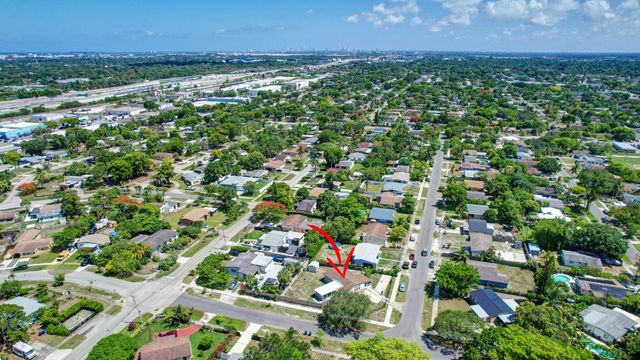 300 SW 25th Ave, Fort Lauderdale, FL 33312
