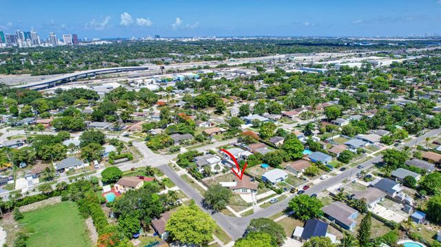 300 SW 25th Ave, Fort Lauderdale, FL 33312
