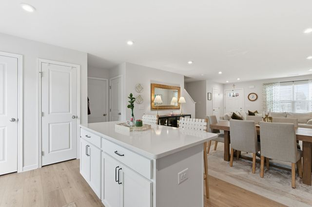 3373 Thorpe Rd, Nashville, TN 37207