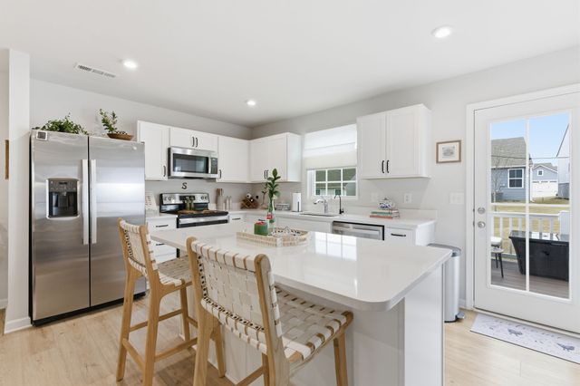 3373 Thorpe Rd, Nashville, TN 37207