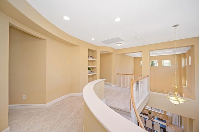 1828 Swinton Dr, Folsom, CA 95630