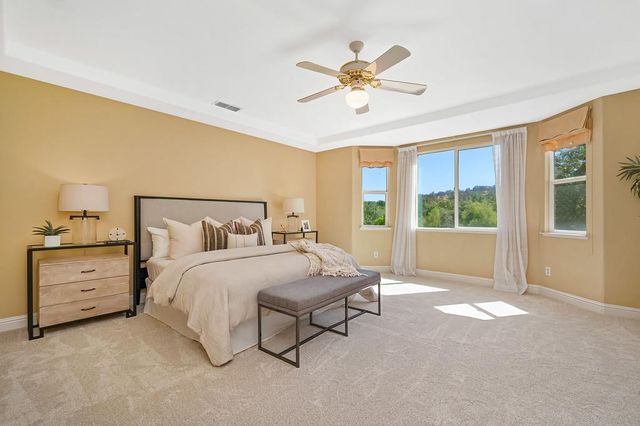 1828 Swinton Dr, Folsom, CA 95630