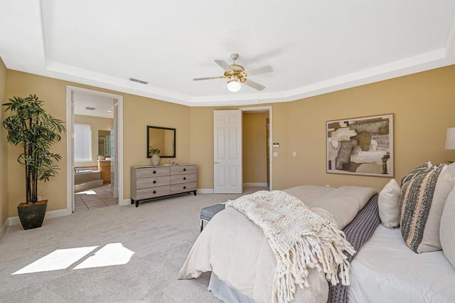 1828 Swinton Dr, Folsom, CA 95630