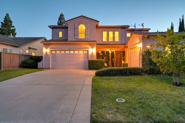 1828 Swinton Dr, Folsom, CA 95630