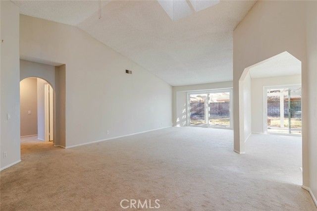 44022 31st Street, Lancaster, CA 93536