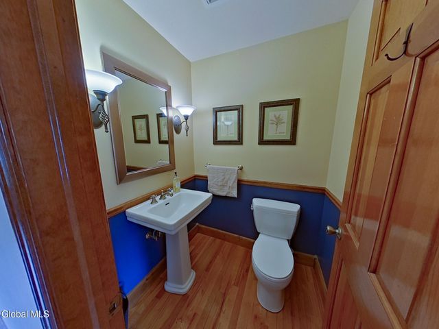 216 Anthony Road, Clifton Park, NY 12065