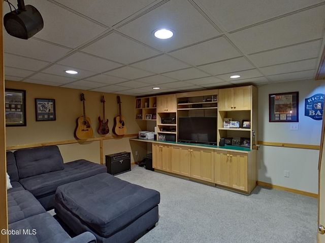 216 Anthony Road, Clifton Park, NY 12065