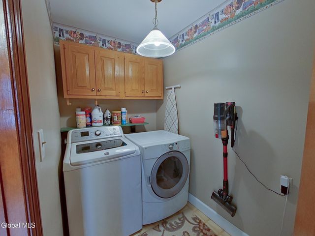 216 Anthony Road, Clifton Park, NY 12065