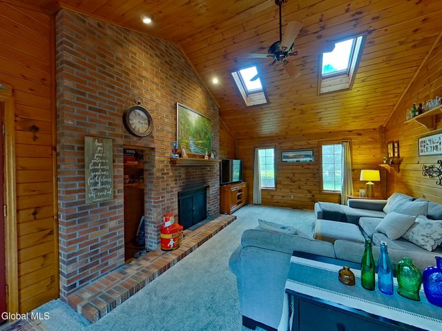 216 Anthony Road, Clifton Park, NY 12065