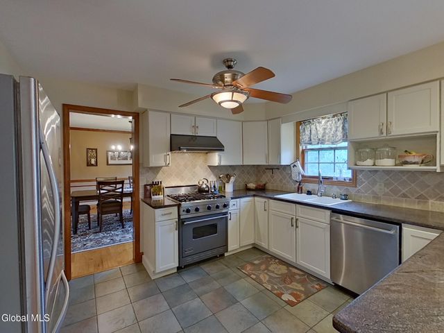 216 Anthony Road, Clifton Park, NY 12065