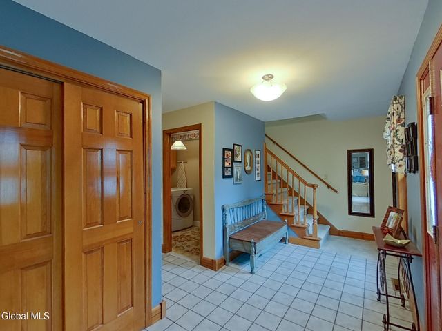 216 Anthony Road, Clifton Park, NY 12065
