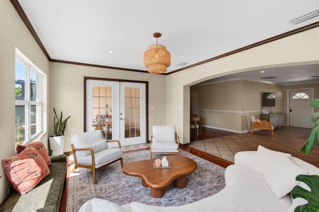 301 SE 8th Avenue, Deerfield Beach, FL 33441