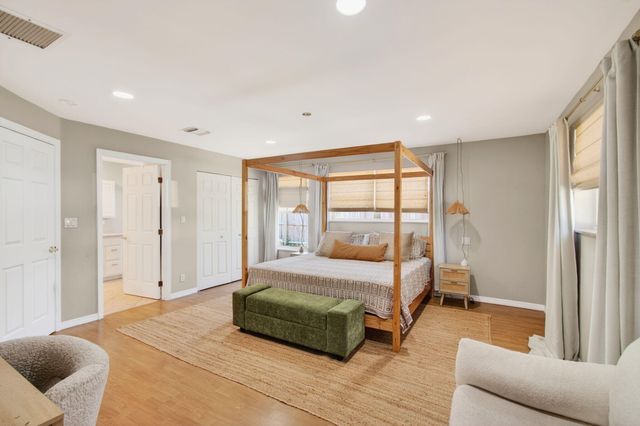 301 SE 8th Avenue, Deerfield Beach, FL 33441