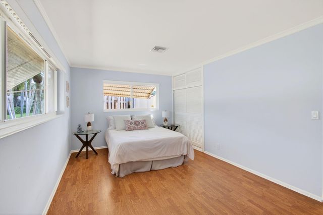 301 SE 8th Avenue, Deerfield Beach, FL 33441