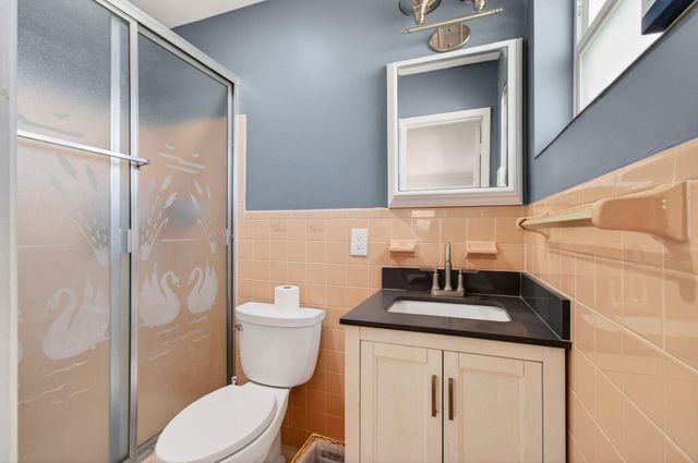 301 SE 8th Avenue, Deerfield Beach, FL 33441