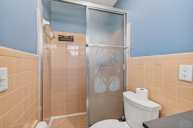 301 SE 8th Avenue, Deerfield Beach, FL 33441