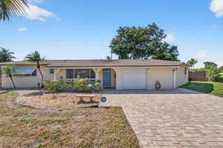 301 SE 8th Avenue, Deerfield Beach, FL 33441